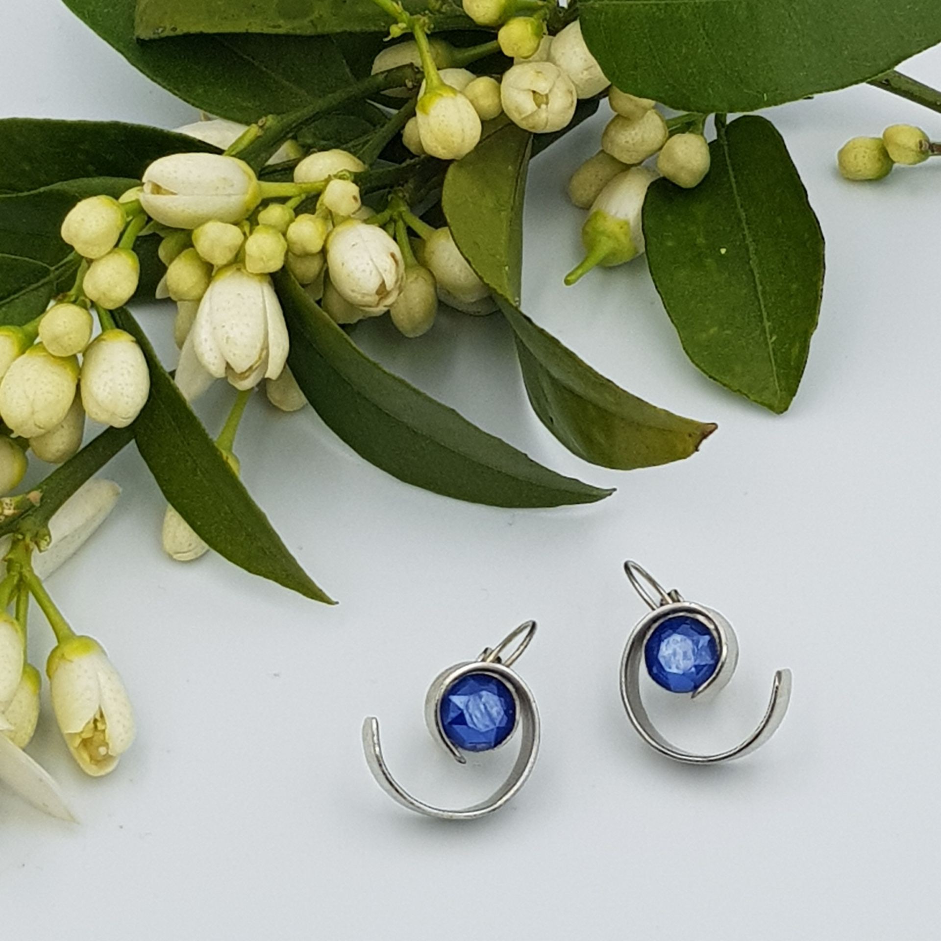 ΣΚΟΥΛΑΡΙΚΙΑ ΕΠΑΡΓΥΡΑ ΜΕ SWAROVSKI  ΓΚΡΙ